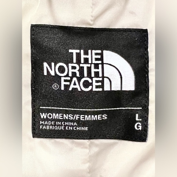 THE NORTH FACE Jacket Size Large Icy Sleek Ivory Color *EXCELLENT CONDITION!!🎁* - Picture 12 of 16